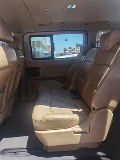 2009 Hyundai H1 2.4 CVVT Wagon GLS, Silver with 144000km available now!