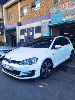 2015 Volkswagen Golf 2.0 GTI DSG, White with 106000km available now!