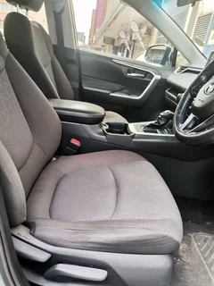 2020 Toyota RAV4 2.0 GX 5-Door 4x4, Green with 106000km available now!