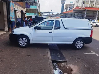 2023 Nissan NP200 1.6 8V A/C, White with 43000km available now!
