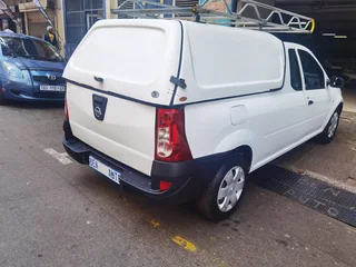2023 Nissan NP200 1.6 8V A/C, White with 43000km available now!