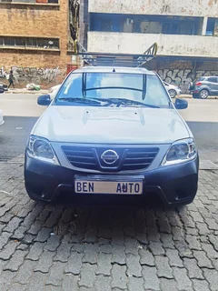 2023 Nissan NP200 1.6 8V A/C, White with 43000km available now!