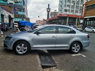 2013 Volkswagen Jetta 1.4 TSI Trendline, Silver with 74000km available now!
