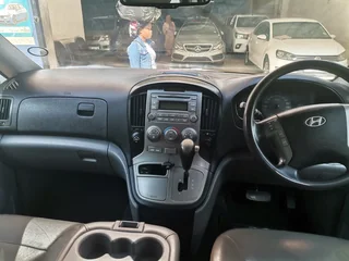 2014 Hyundai H1 MY15 2.5 VGTi 9-Seater Bus AT, White with 106000km available now!