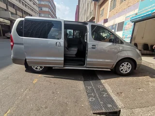 2014 Hyundai H1 MY15 2.5 VGTi 9-Seater Bus AT, White with 106000km available now!