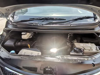 2014 Hyundai H1 MY15 2.5 VGTi 9-Seater Bus AT, White with 106000km available now!