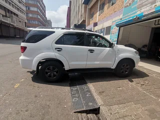 2007 Toyota Fortuner 3.0 D-4D R/Body, White with 125000km available now!