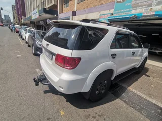 2007 Toyota Fortuner 3.0 D-4D R/Body, White with 125000km available now!