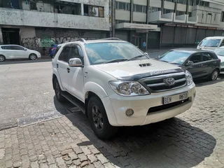 2007 Toyota Fortuner 3.0 D-4D R/Body, White with 125000km available now!