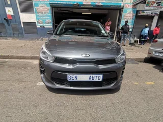 2020 Kia Rio 1.4 EX 5-Door AT, Grey with 60000km available now!