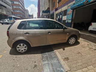 2015 Volkswagen Polo Vivo Hatch 1.4 Trendline, Gold with 89000km available now!