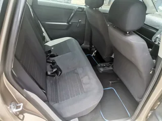 2015 Volkswagen Polo Vivo Hatch 1.4 Trendline, Gold with 89000km available now!