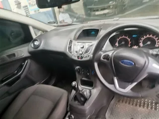 2014 Ford Fiesta 1.4i 5-Door, Brown with 86000km available now!