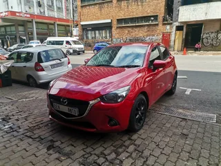 2013 Mazda Mazda2 1.5 Dynamic, Burgundy with 99000km available now!