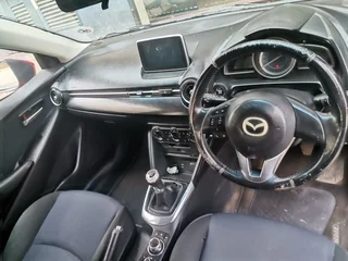 2013 Mazda Mazda2 1.5 Dynamic, Burgundy with 99000km available now!