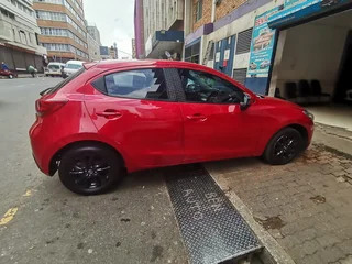 2013 Mazda Mazda2 1.5 Dynamic, Burgundy with 99000km available now!