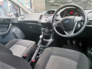 2009 Ford Fiesta 1.4 Ambiente 5-Door, White with 92000km available now!
