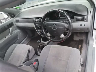 2011 Chevrolet Optra 1.6 LS, White with 98000km available now!