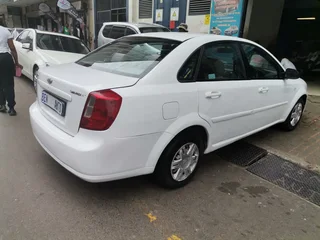 2011 Chevrolet Optra 1.6 LS, White with 98000km available now!