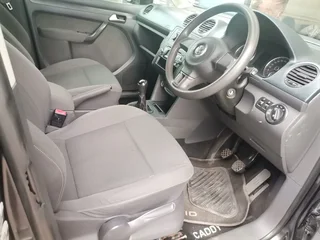 2014 Volkswagen Caddy Crew Bus Maxi 2.0 TDI, Black with 109000km available now!