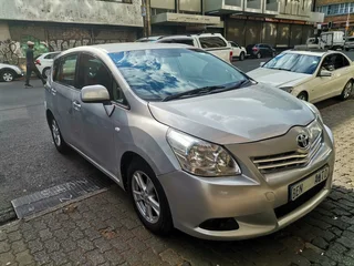 2010 Toyota Corolla Verso 160 SX, Silver with 90000km available now!