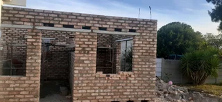 Building plastering roofing projects