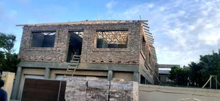 Building plastering roofing projects