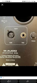 Pair of 8&#34; M-Audio BX8 monitor studio speaker