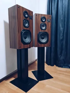 Kenwood (lsk-333) Large Bookshelf Vintage Speakers. Available For Only R2199.