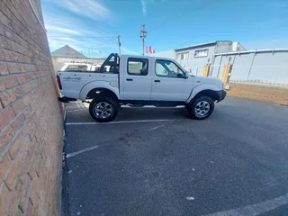 2009 Nissan Hardbody Double Cab