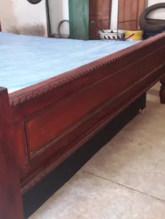 BLACK FRIDAY Bali 4Poster Bed King size.
