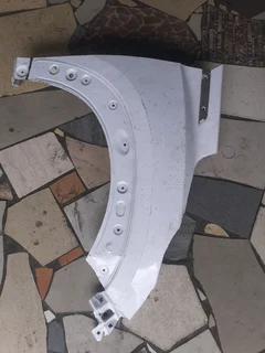 NISSAN RIGHT SIDE FENDER AVAILABLE