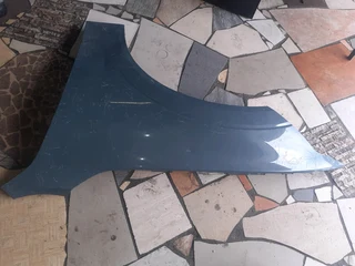 VOLVO XC60 LEFT SIDE FENDER AVAILABLE