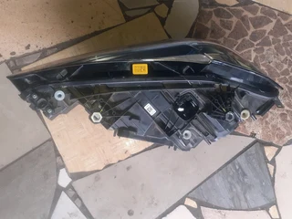 BMW M4 G80 M-SPORT XENON LED LASER BLUE HEADLIGHT AVAILABLE