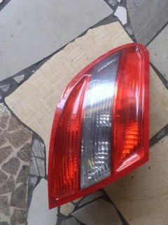 MERCEDES BENZ C-CLASS W204 PRE-FACELIFT LEFT SIDE REAR STANDARD/NORMAL TAILLIGHT AVAILABLE