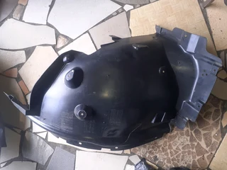 BMW X3 G01 F97 REAR LEFT SIDE FENDERLINER AVAILABLE