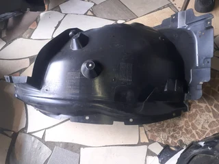BMW X3 G01 F97 REAR LEFT SIDE FENDERLINER AVAILABLE