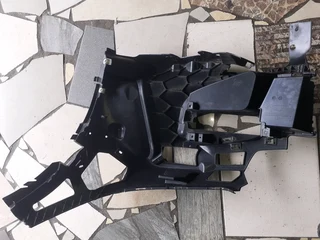 BMW 1-SERIES F40 M-SPORT 2020 RIGHT SIDE BUMPER FOGLIGHT SUPPORT BRACKET AVAILABLE 51118070938