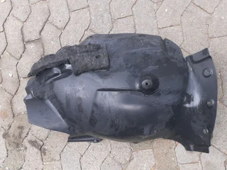 MERCEDES BENZ CLA W118 FRONT RIGHT SIDE FENDERLINER AVAILABLE A1186908400