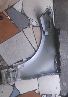 RANGE/LAND ROVER VELAR 2018 - 2022 MODEL RIGHT SIDE FENDER AVAILABLE