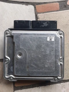 AUDI A4 1.8 8K1907115 G COMPUTER BOX/ECU ENGINE CONTROL UNIT AVAILABLE 0251S04327 0261201703
