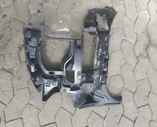 Bmw X5 G05 M-sport Right Side Inner Front Bumper Bracket Available