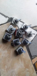 MERCEDES BENZ/BMW/AUDI AND VOLKSWAGEN LED &amp; XENON BULBS AVAILABLE