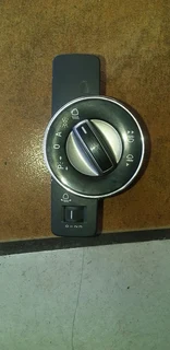 Mercedes Benz C-class W204 C200 Cdi Combi Lights Switch A2045453004 Original Part No