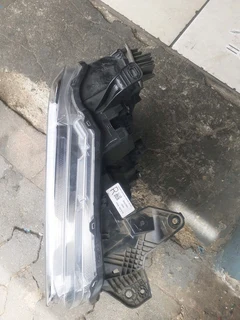 FORD RANGER T9 LED HEADLIGHT AVAILABLE