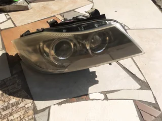 Bmw 3-series E90 Pre-facelift Xenon Headlight Available