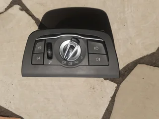 Bmw 5-series M5 F90 540 530i 2.0 16v 2018-2020 Models Dash Lights Switch Control Unit 18347910