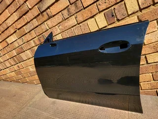MERCEDES BENZ CLA W118 FRONT LEFT SIDE DOOR AVAILABLE