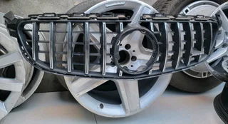 MERCEDES BENZ GLC W254 GRILL AVAILABLE