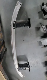 MERCEDES BENZ S-CLASS W221 2005-2013 MODELS FRONT STIFFNER/REINFORCEMENT BAR A2216203186 AVAILABLE